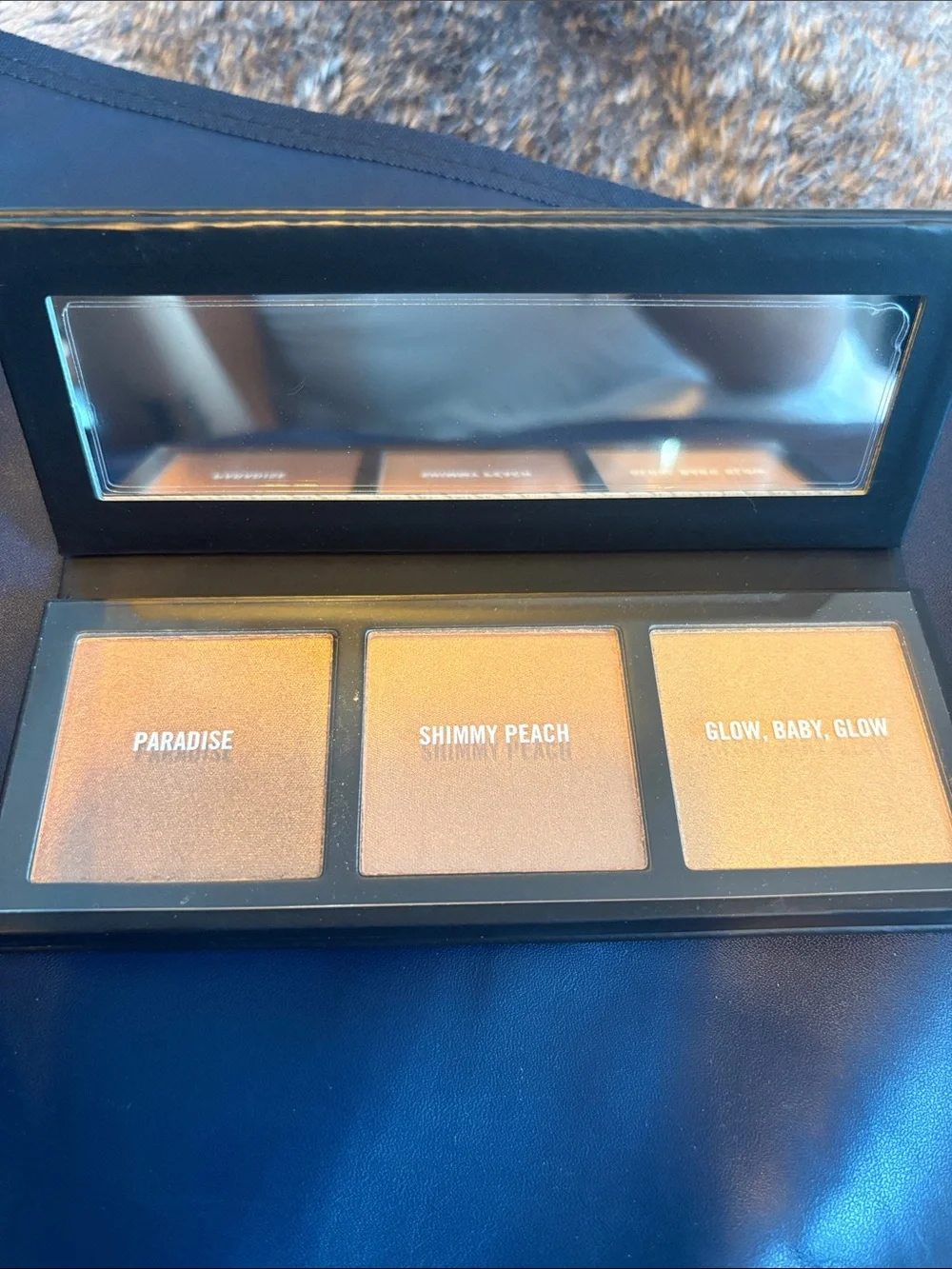 MAC Cosmetics bold mac